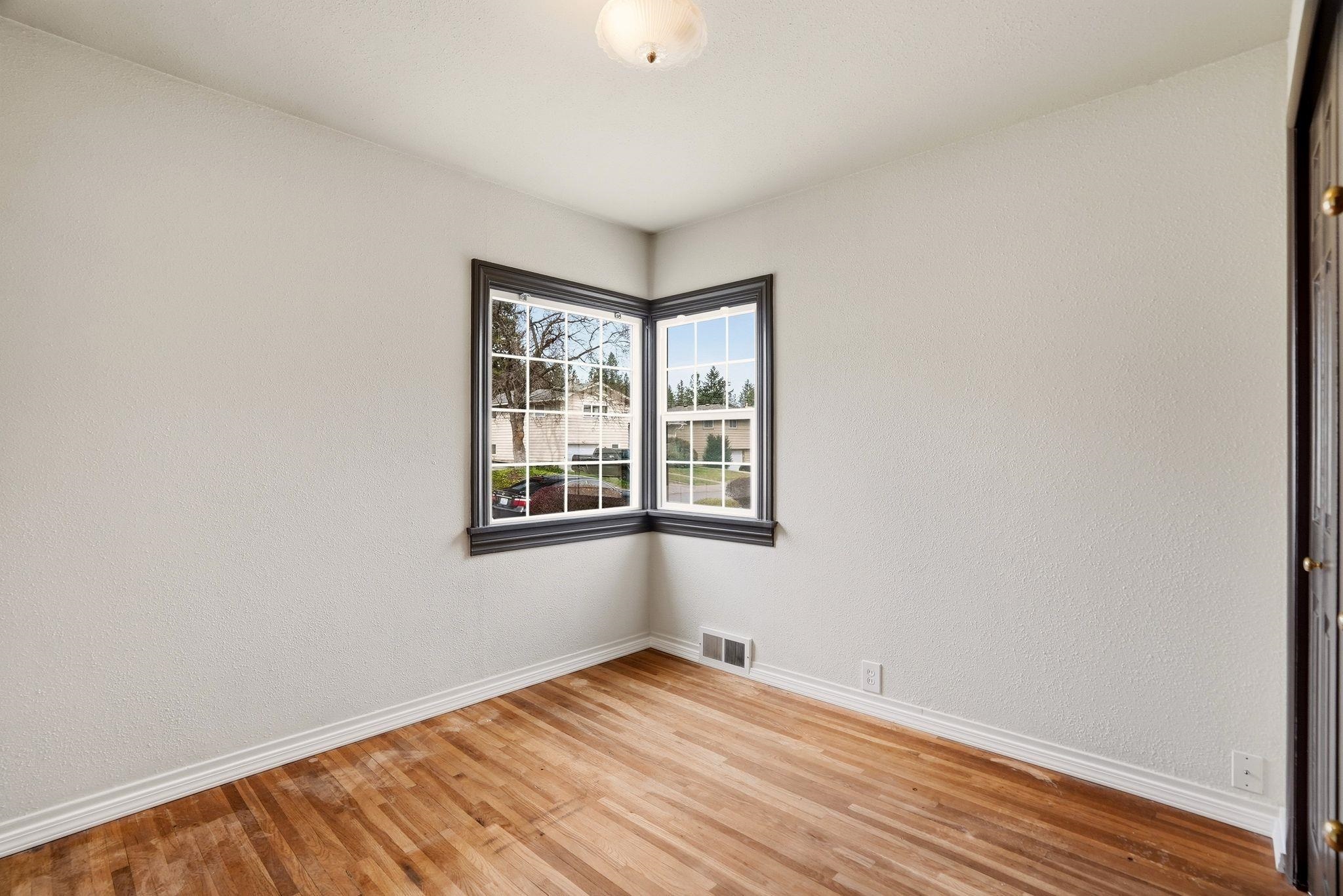1708 East 34th Avenue Spokane, WA 99203 - Photo 16 of 47