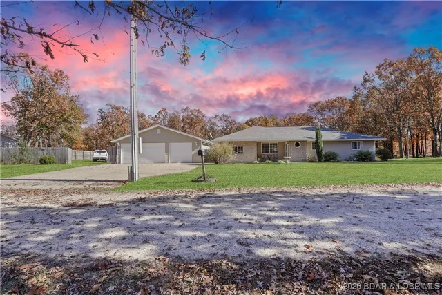 $340,000 | 54 Timberlake Lane, Linn Creek, MO 65052