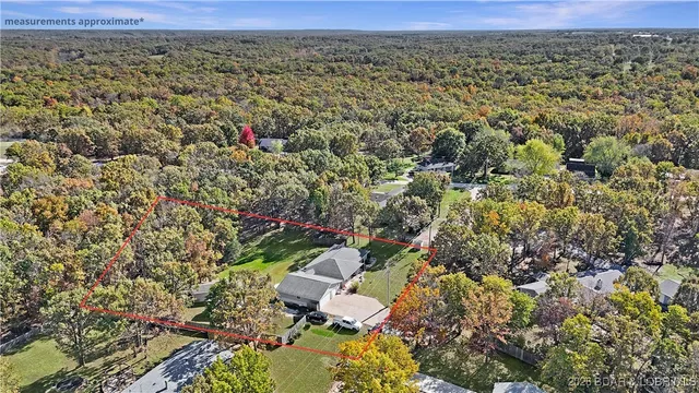 $340,000 | 54 Timberlake Lane, Linn Creek, MO 65052