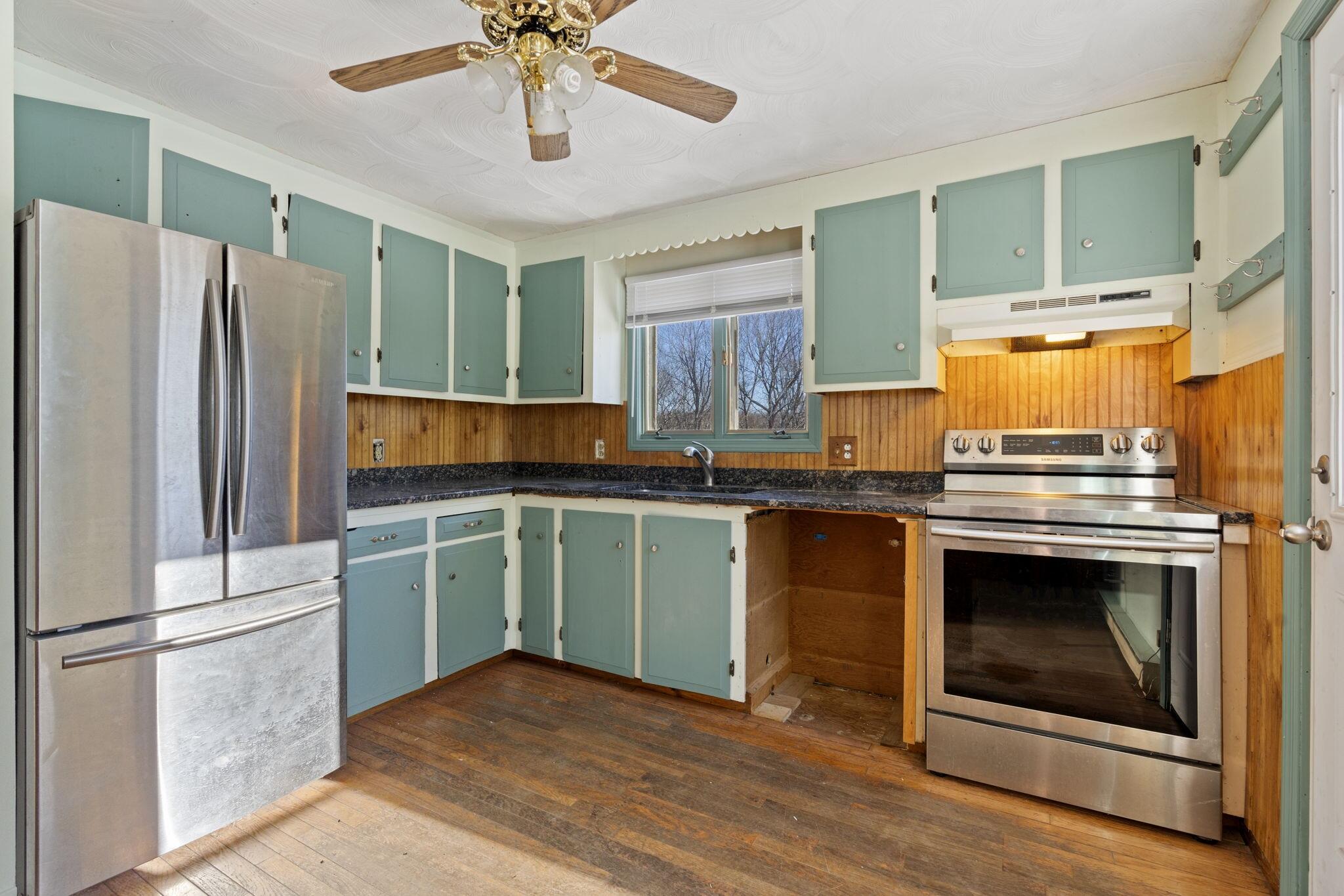 452 Ossipee Hill Road East Waterboro, ME 04030 - Photo 18 of 19 Kitchen