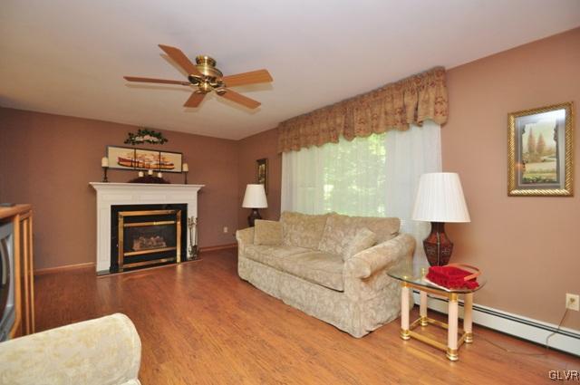 1240 Glenbrook Road Bartonsville, PA 18321 - Photo 3 of 50 Gallery Image 3