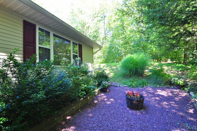 1240 Glenbrook Road Bartonsville, PA 18321 - Photo 47 of 50 Gallery Image 47