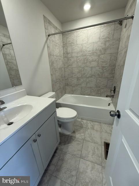 1811 Smith Is Road Baltimore, MD 21244 - Photo 10 of 13 Bath 2