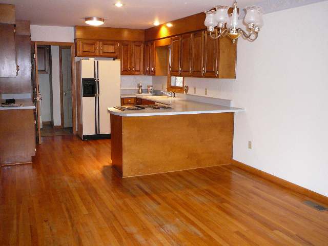 1533 North Woodbury Road Seneca, SC 29672 - Photo 11 of 20 Gallery Image 11