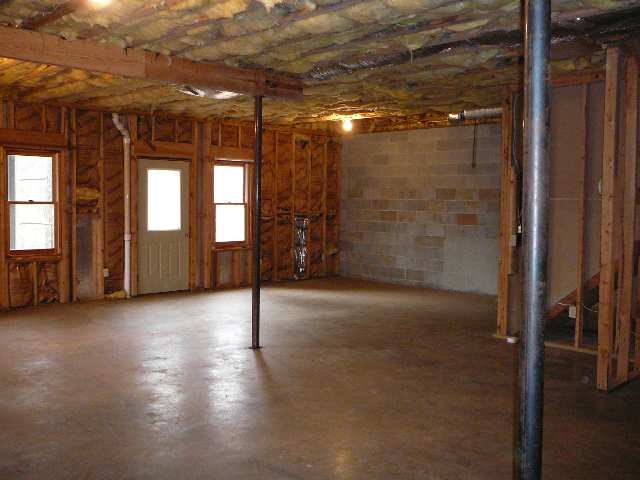 1533 North Woodbury Road Seneca, SC 29672 - Photo 5 of 20 Gallery Image 5