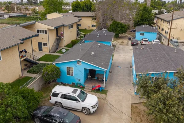 $985,000 | 1941 East El Segundo Boulevard, Compton, CA 90222