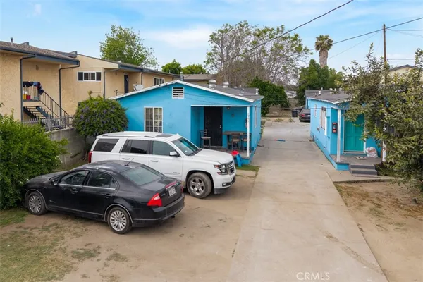 $985,000 | 1941 East El Segundo Boulevard, Compton, CA 90222