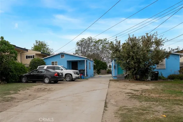 $985,000 | 1941 East El Segundo Boulevard, Compton, CA 90222
