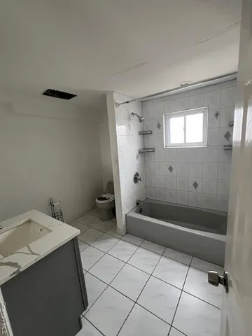 $539,000 | 817 Ocean Street, Lindenhurst, NY 11757