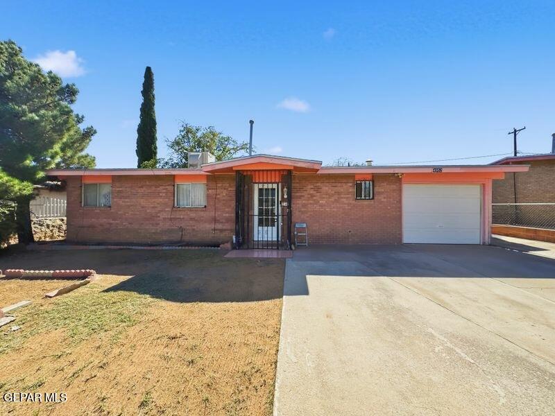 4952 TROPICANA Ave  