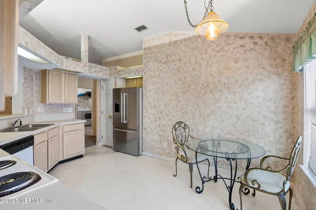 $330,000 | 10762 Las Colinas Way, Jacksonville, FL 32222