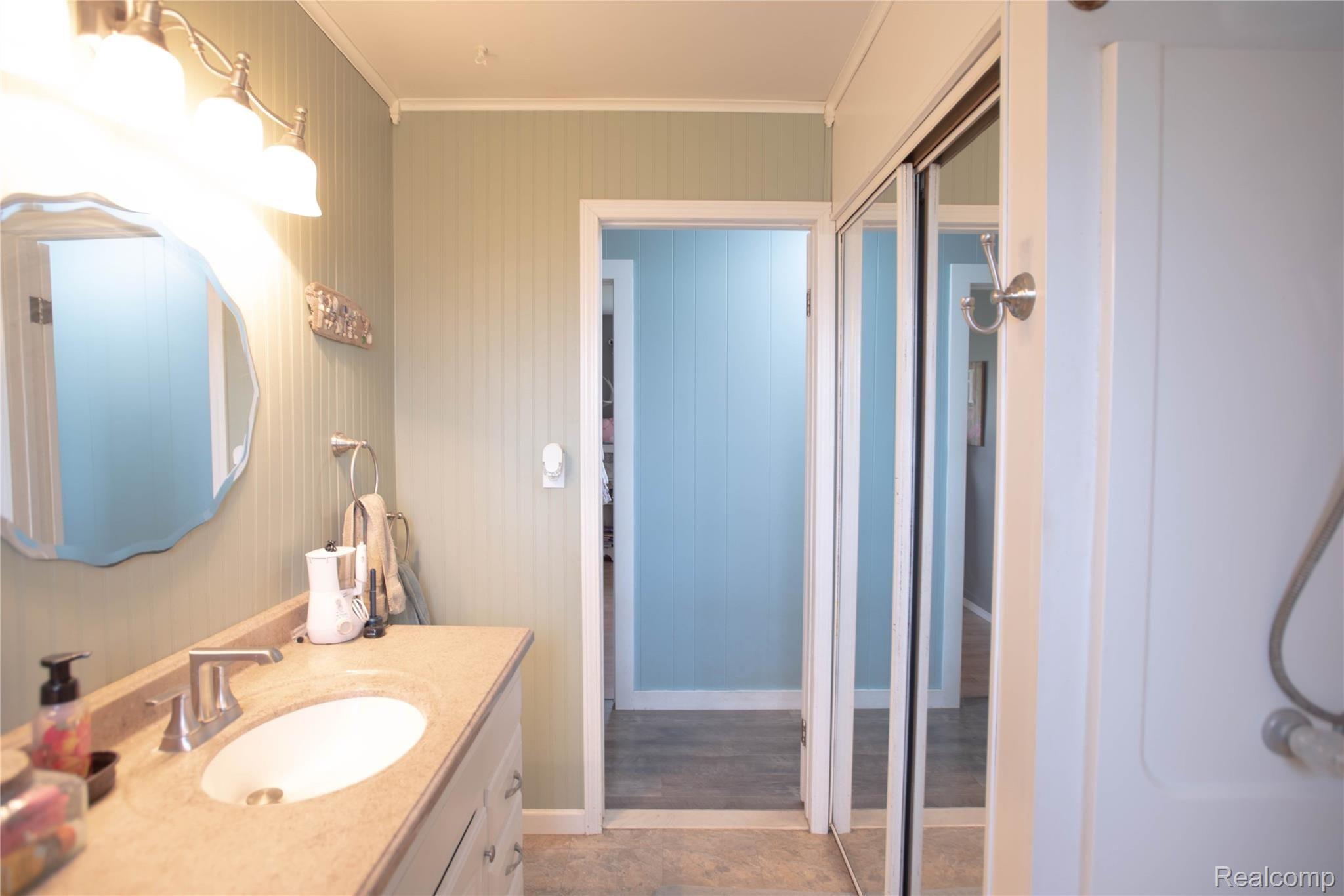 7806 Rynn Road Avoca, MI 48006 - Photo 23 of 39 DSC_4586.jpg