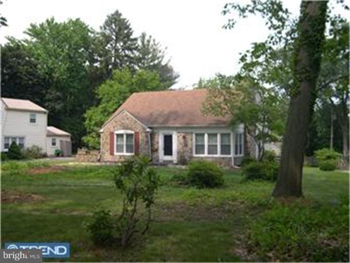 337 Conestoga Road Wayne, PA 19087 - Photo 2 of 7