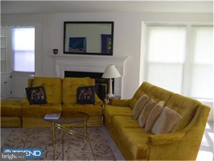 337 Conestoga Road Wayne, PA 19087 - Photo 4 of 7