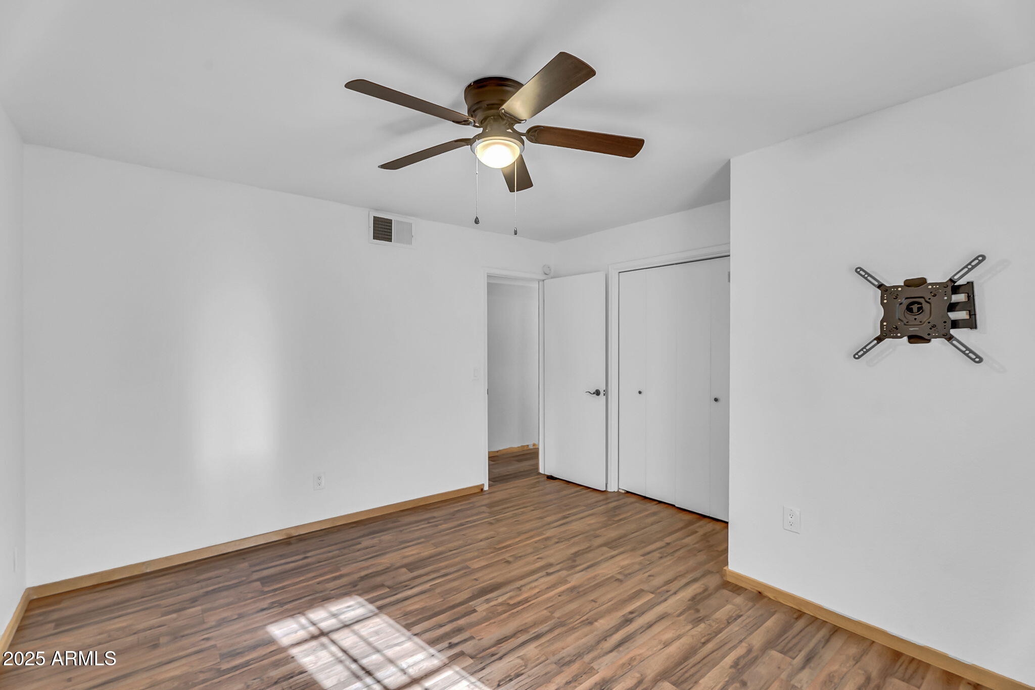 723 West 5th Avenue Apache Junction, AZ 85120 - Photo 21 of 32 Bedroom