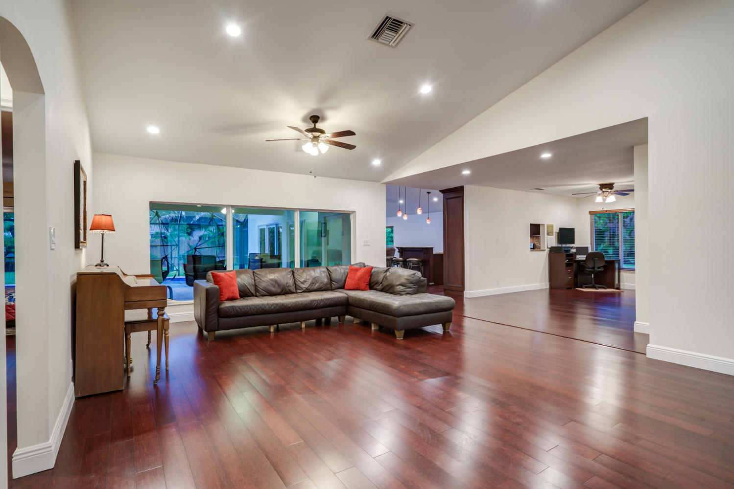 1590 Southwest 14th Drive Boca Raton, FL 33486 - Photo 7 of 48 10@Robert