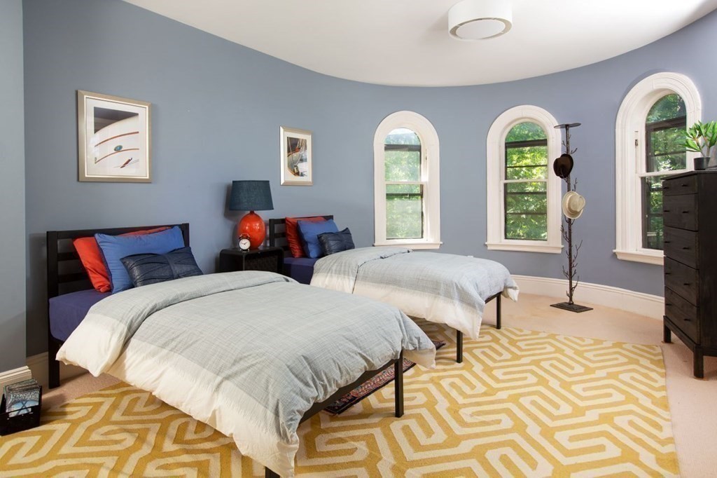 166 Lancaster Terrace Brookline, MA 02446 - Photo 13 of 30