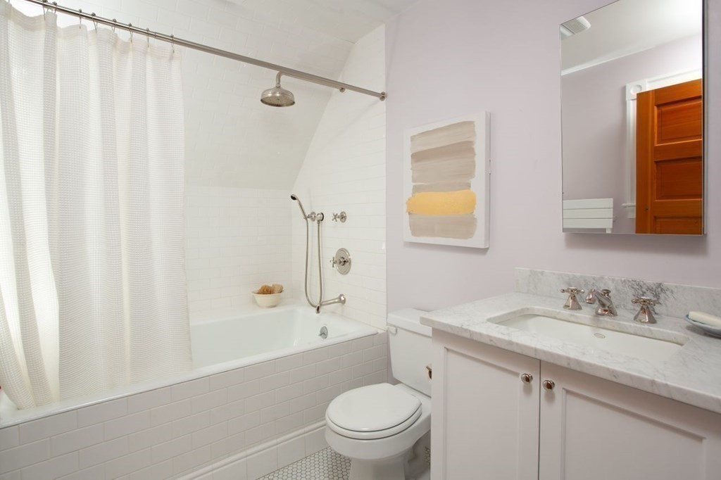 166 Lancaster Terrace Brookline, MA 02446 - Photo 22 of 30