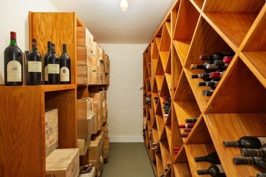 166 Lancaster Terrace Brookline, MA 02446 - Photo 24 of 30