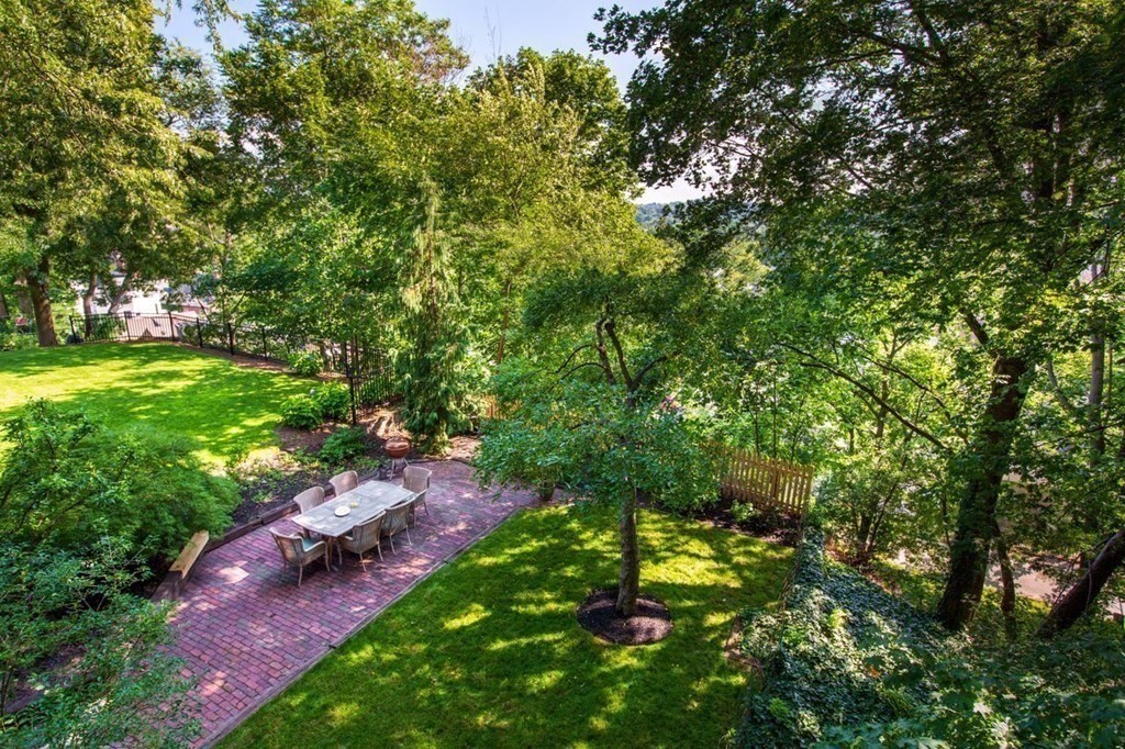 166 Lancaster Terrace Brookline, MA 02446 - Photo 28 of 30