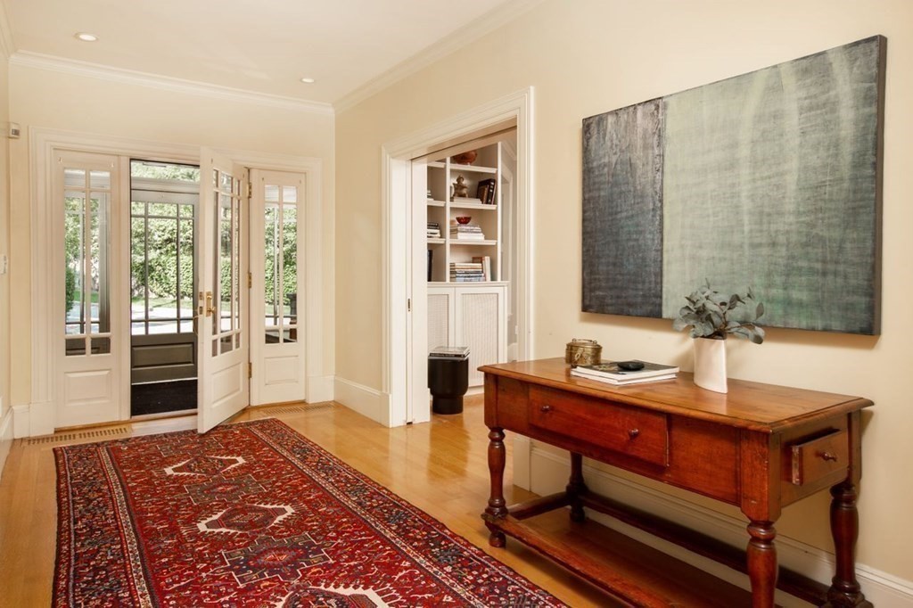 166 Lancaster Terrace Brookline, MA 02446 - Photo 3 of 30