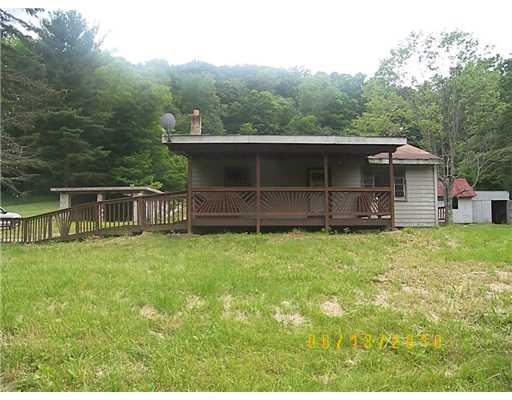 655 Two Mile Run Road Ligonier, PA 15658 - Photo 1 of 16 Exterior Front.