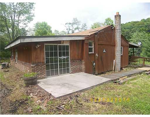 655 Two Mile Run Road Ligonier, PA 15658 - Photo 2 of 16 Other. Left Side