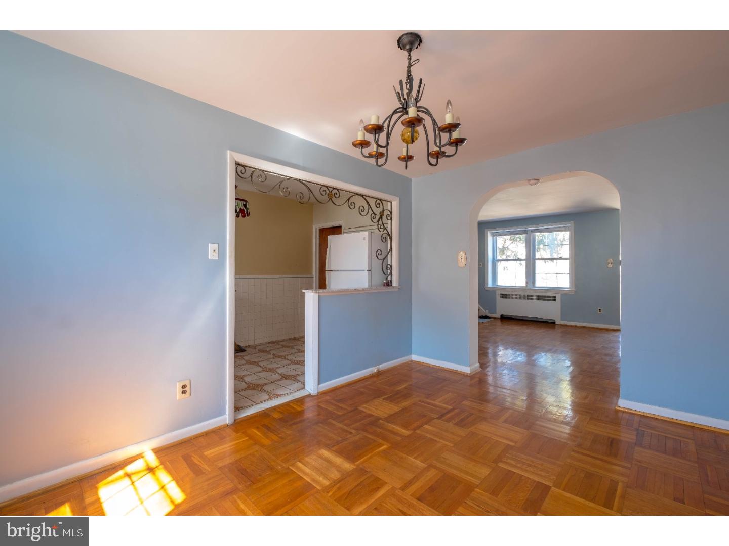 141 Green Valley Road Upper Darby, PA 19082 - Photo 2 of 13 Dining Room