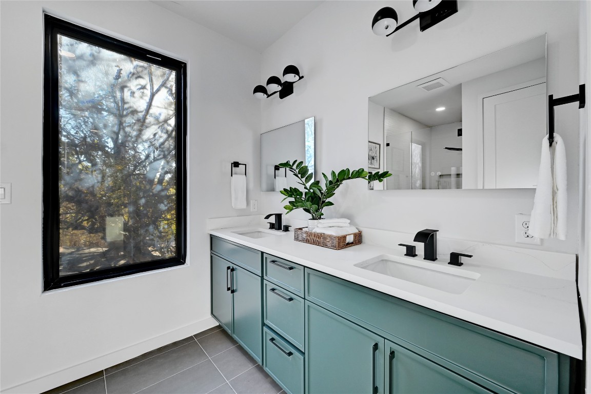 903 Redd Street, Unit 1 Austin, TX 78745 - Photo 13 of 19