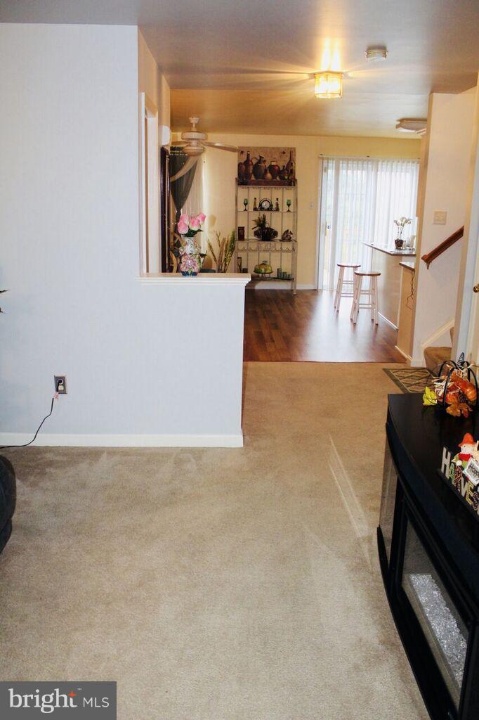 3235 Kelox Road Baltimore, MD 21207 - Photo 3 of 20 Living Room