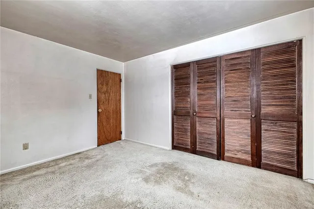 a view of room with walk in closet