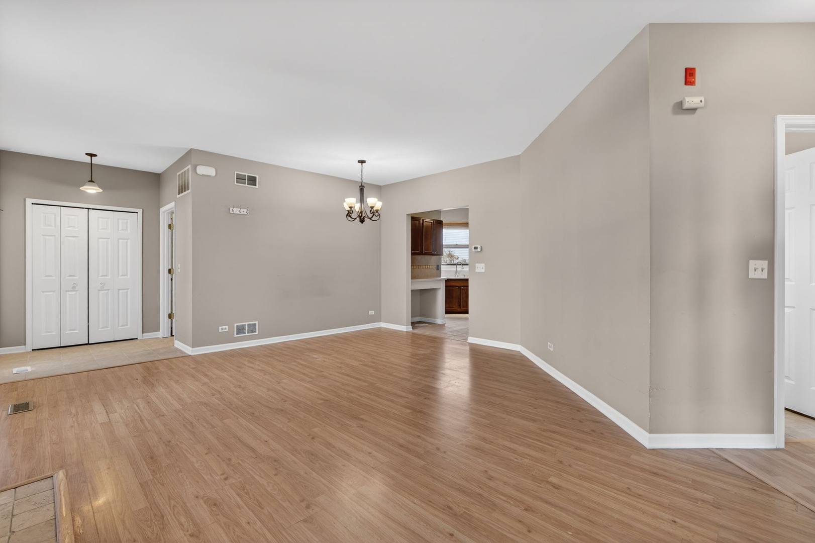 1226 Rhodes Lane, Unit 1226 Naperville, IL 60540 - Photo 13 of 32