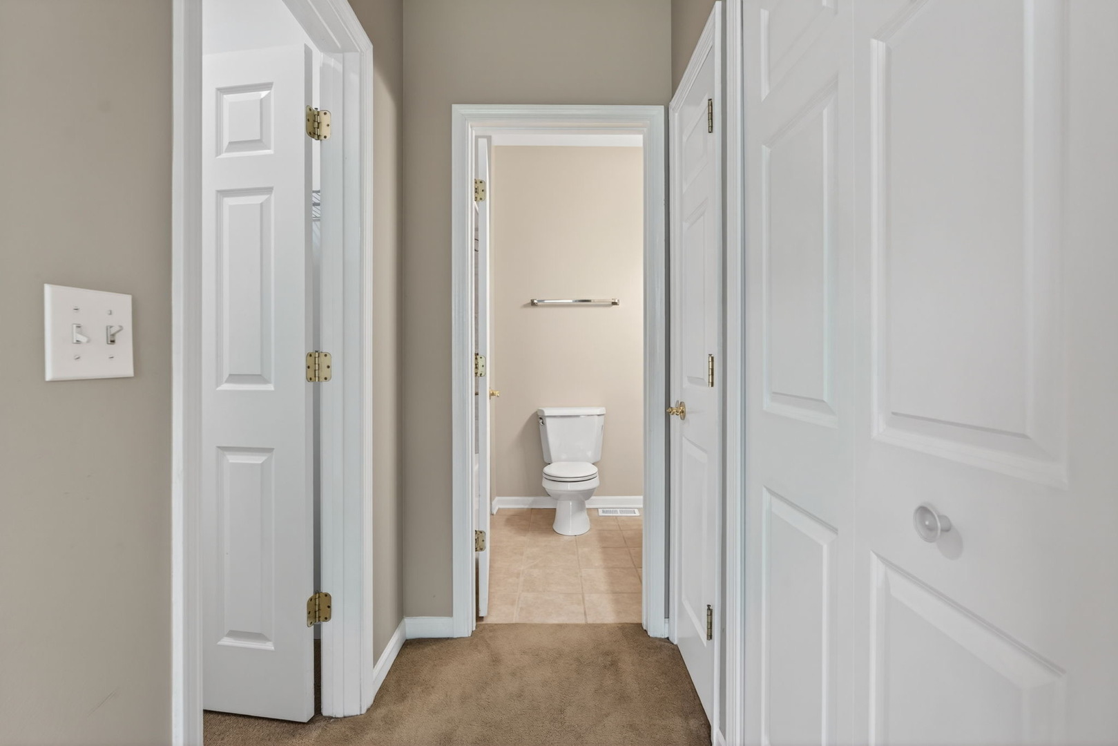 1226 Rhodes Lane, Unit 1226 Naperville, IL 60540 - Photo 23 of 32