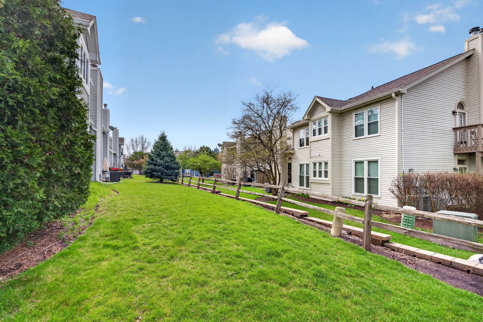 1226 Rhodes Lane, Unit 1226 Naperville, IL 60540 - Photo 8 of 32