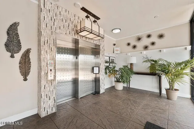 $445,500 | 2901 Peninsula Road, Unit 333, Oxnard, CA 93035