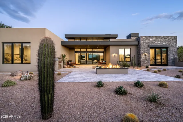 $4,195,000 | 8152 East Tortuga View Lane, Scottsdale, AZ 85266