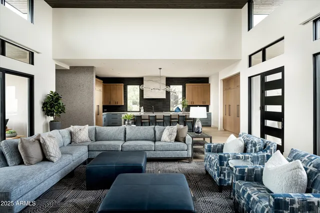 $4,195,000 | 8152 East Tortuga View Lane, Scottsdale, AZ 85266