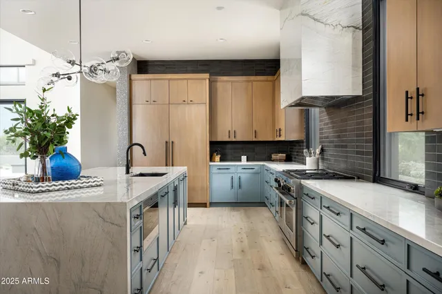 $4,195,000 | 8152 East Tortuga View Lane, Scottsdale, AZ 85266