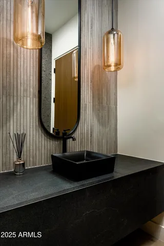 $4,195,000 | 8152 East Tortuga View Lane, Scottsdale, AZ 85266