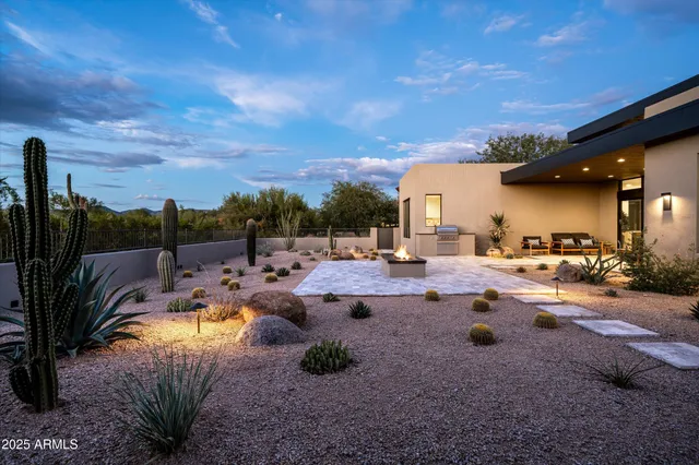 $4,195,000 | 8152 East Tortuga View Lane, Scottsdale, AZ 85266