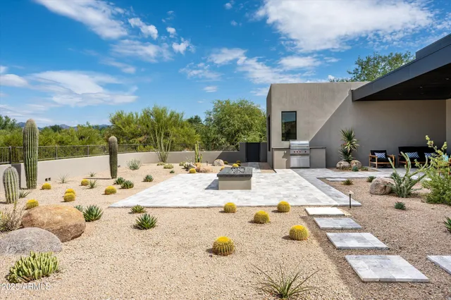 $4,195,000 | 8152 East Tortuga View Lane, Scottsdale, AZ 85266
