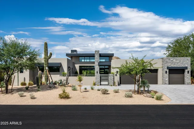 $4,195,000 | 8152 East Tortuga View Lane, Scottsdale, AZ 85266