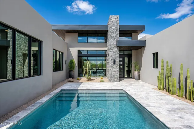 $4,195,000 | 8152 East Tortuga View Lane, Scottsdale, AZ 85266