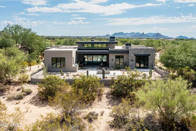 $4,195,000 | 8152 East Tortuga View Lane, Scottsdale, AZ 85266