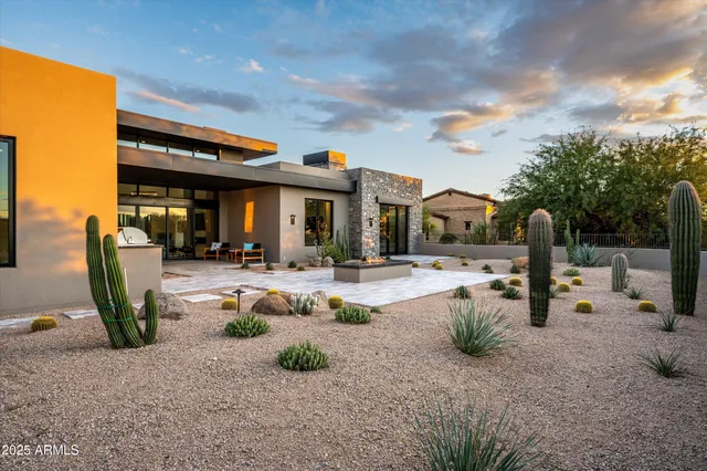 $4,195,000 | 8152 East Tortuga View Lane, Scottsdale, AZ 85266