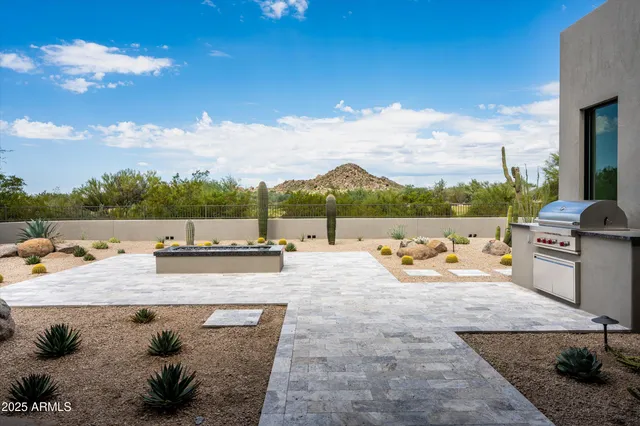 $4,195,000 | 8152 East Tortuga View Lane, Scottsdale, AZ 85266
