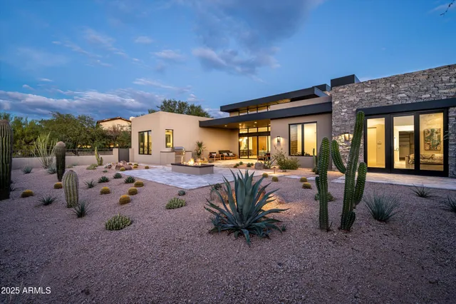 $4,195,000 | 8152 East Tortuga View Lane, Scottsdale, AZ 85266