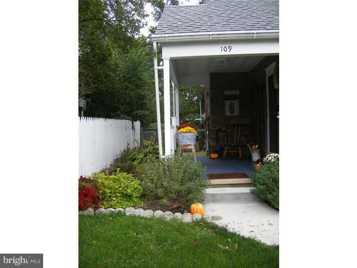 109 Kenhorst Boulevard Reading, PA 19607 - Photo 2 of 21 Gallery Image 2