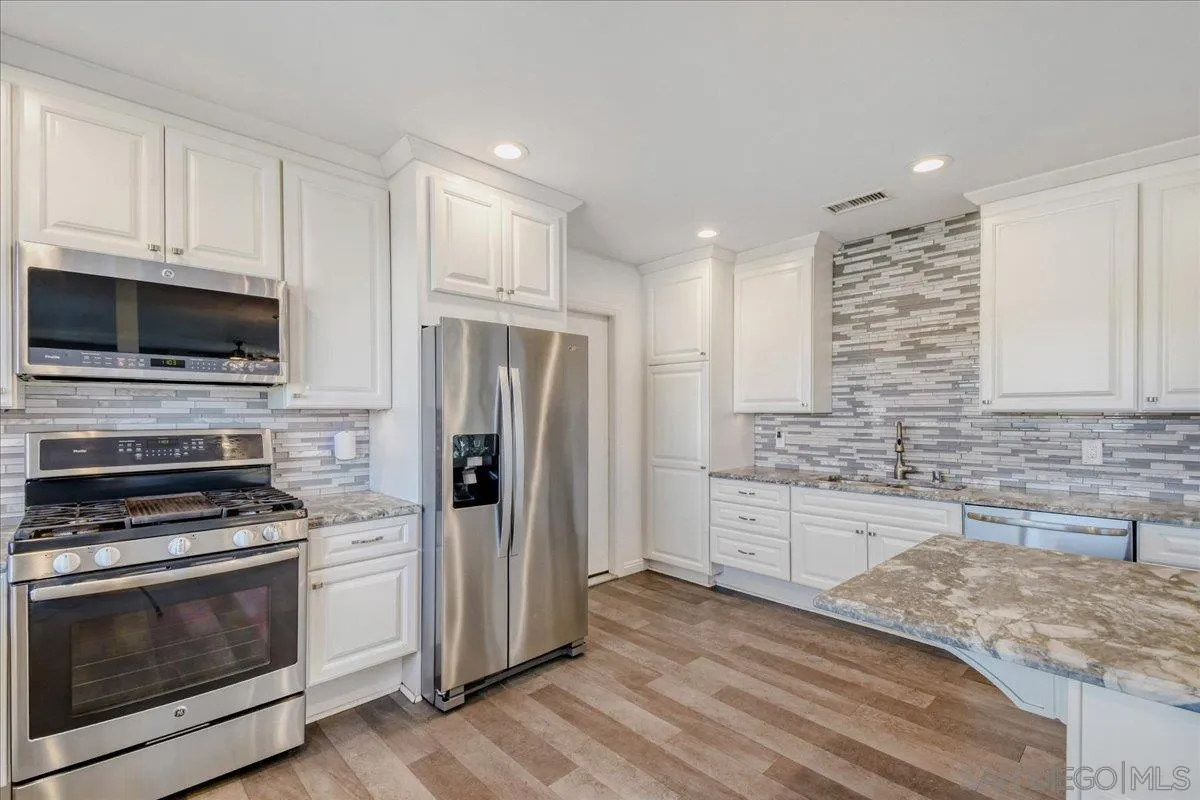 2679 Ferdinand Road El Cajon, CA 92020 - Photo 12 of 29