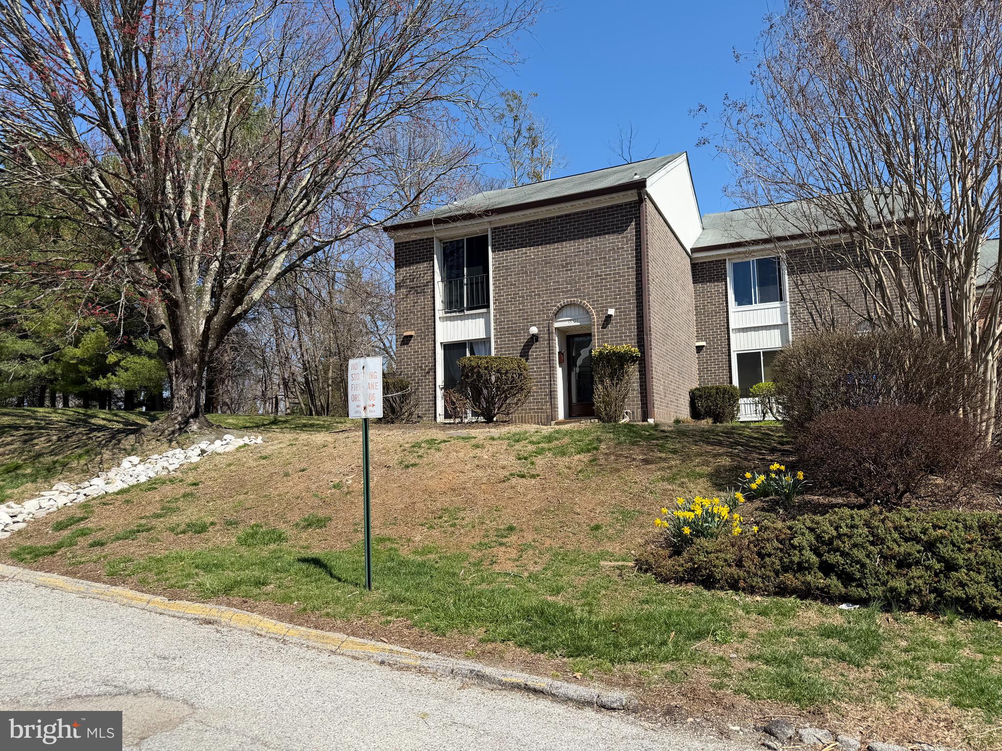 1901 Greenberry Road Baltimore, MD 21209 - Photo 1 of 53